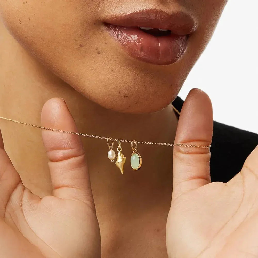 14K Gold-Plated Natural Crystal Conch Pendant Necklace eprolo