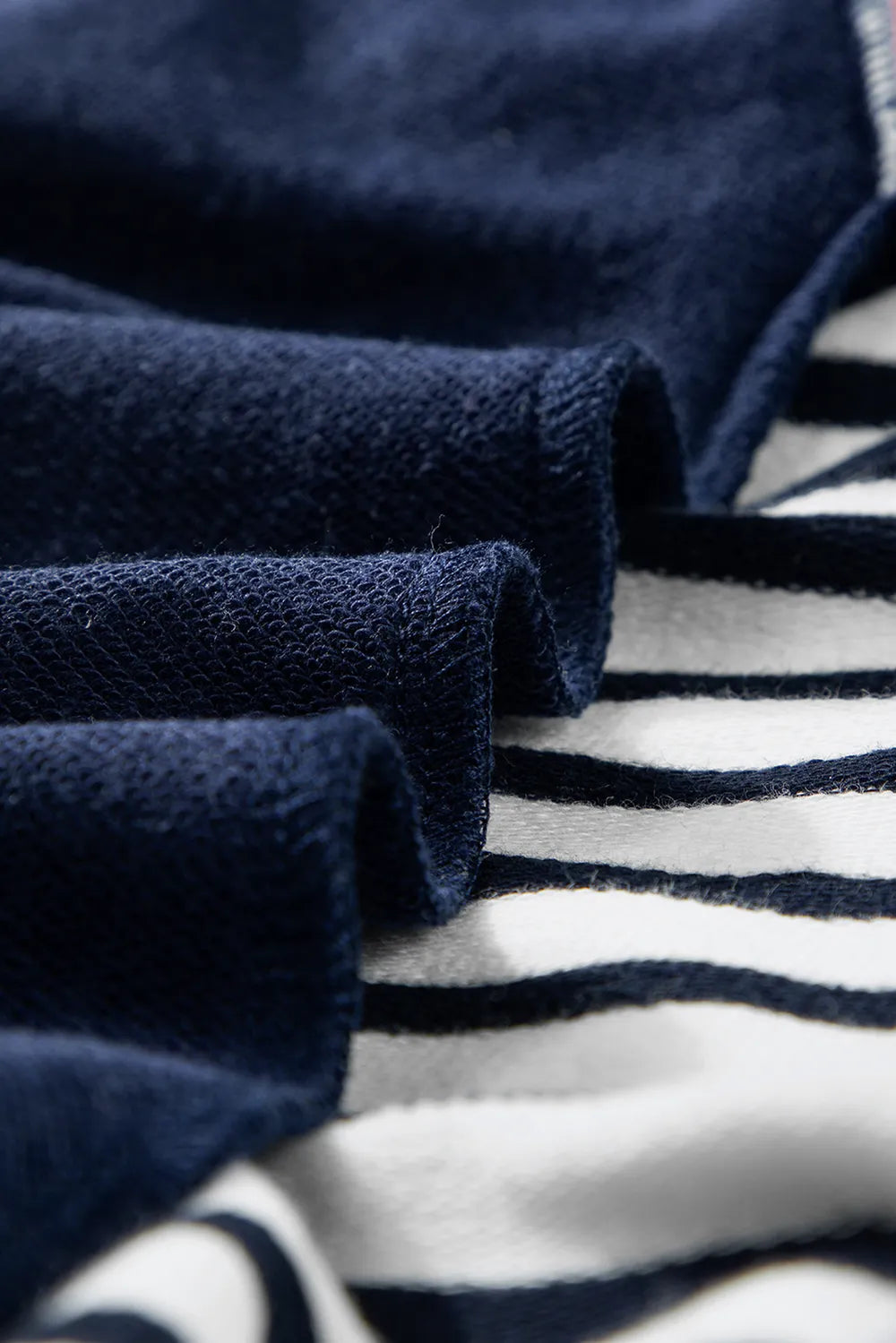 Exposed Seam Striped Long Sleeve Sweatshirt eprolo