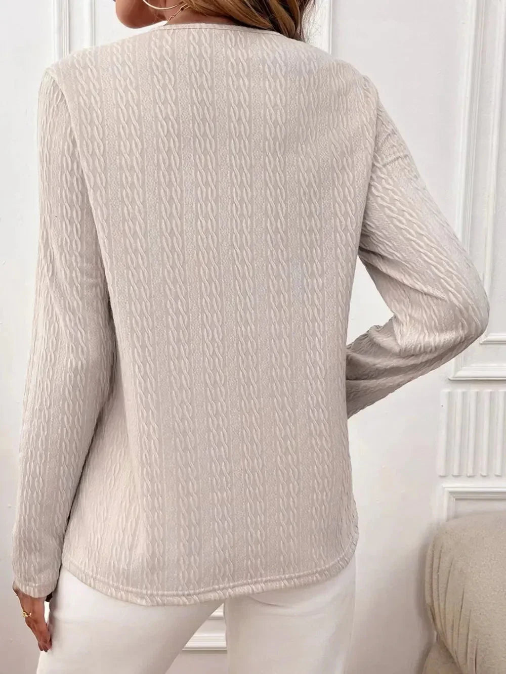 Lace Detail V-Neck Long Sleeve T-Shirt eprolo