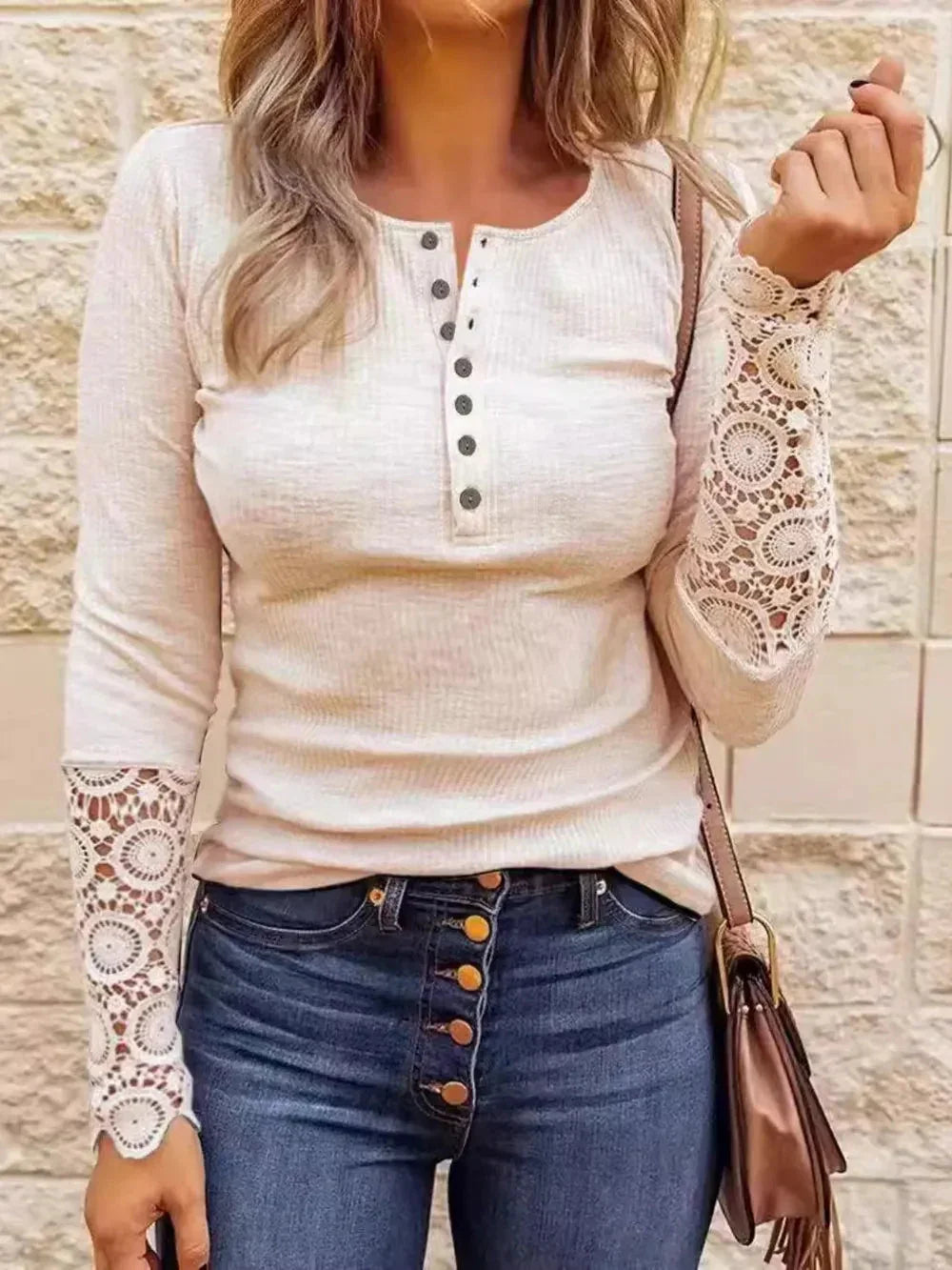 Round neck patchwork lace sleeves loose solid color long sleeved T-shirt
