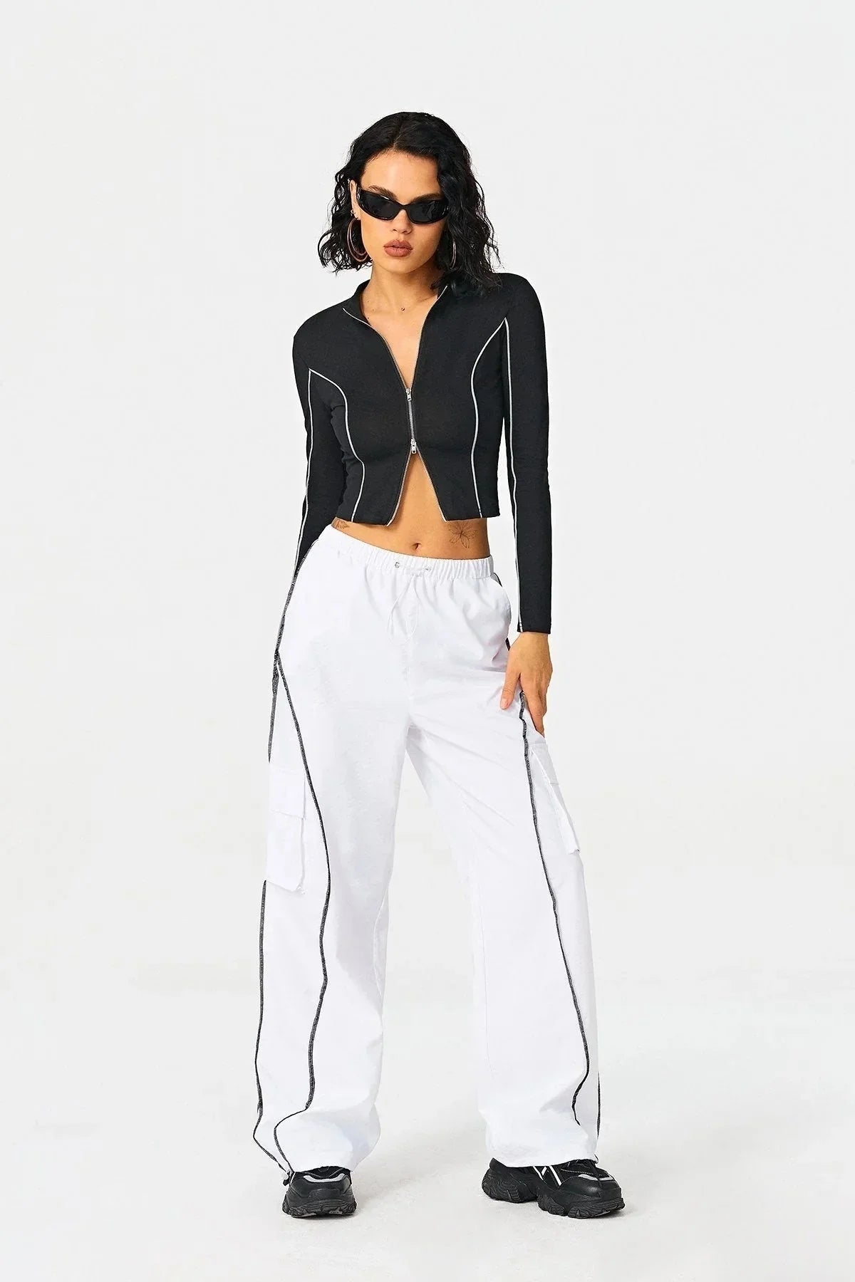 Women's Contrasting Color Line Standing Collar Wears Knitted Shirts CJDROPSHIPPING