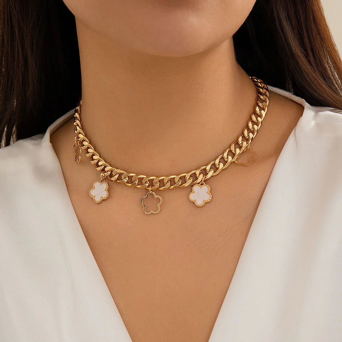 French elegant five leaf clover minimalist style necklace with sweet turquoise patterned flowers necklaces eprolo