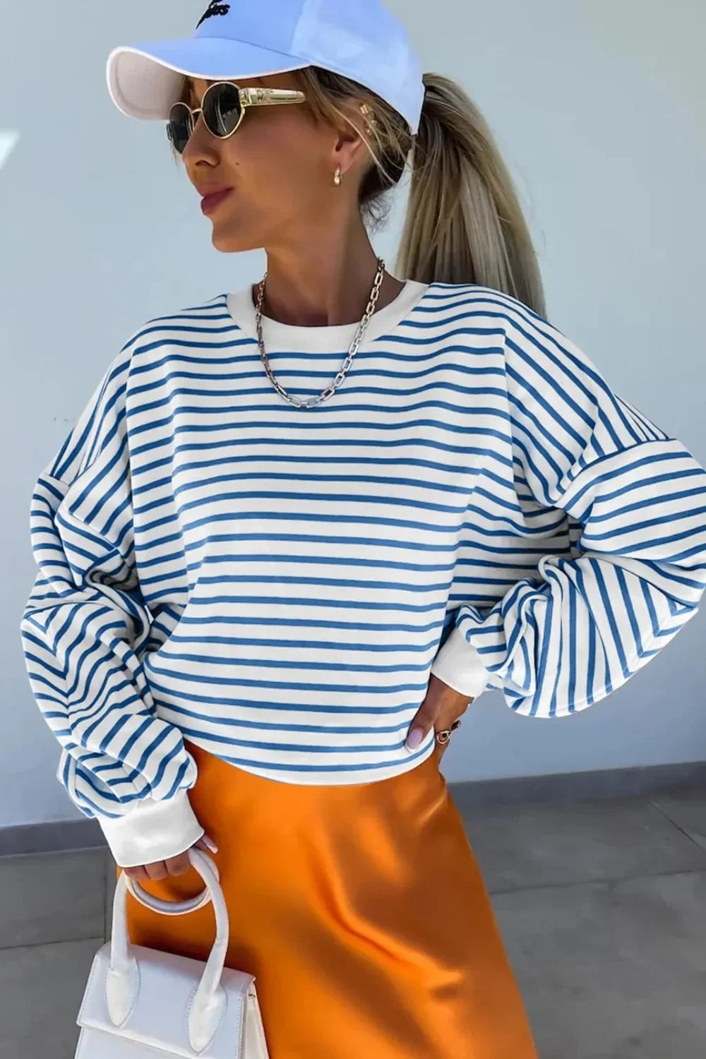 Striped Round Neck Long Sleeve Sweatshirt eprolo