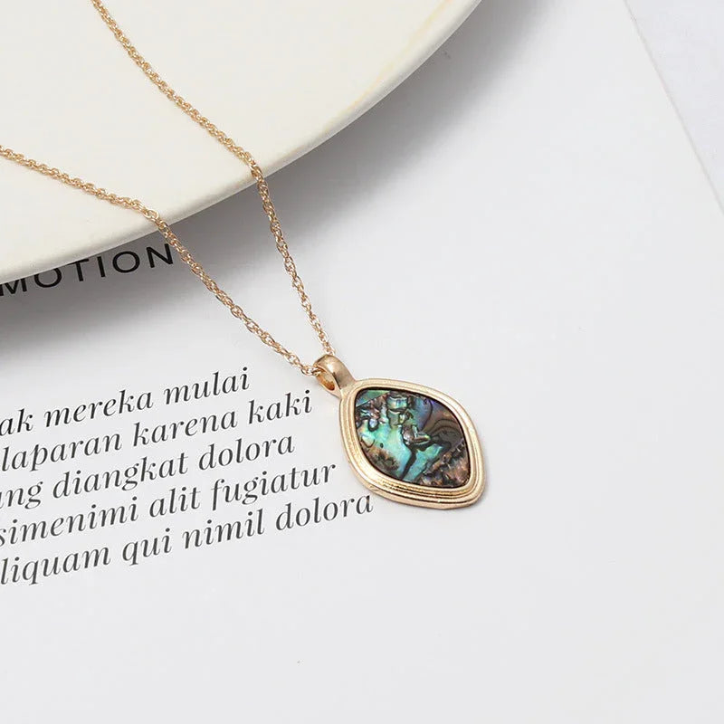 Abalone Shell Turquoise Inlaid Exquisite Short Chic Necklace CJDROPSHIPPING