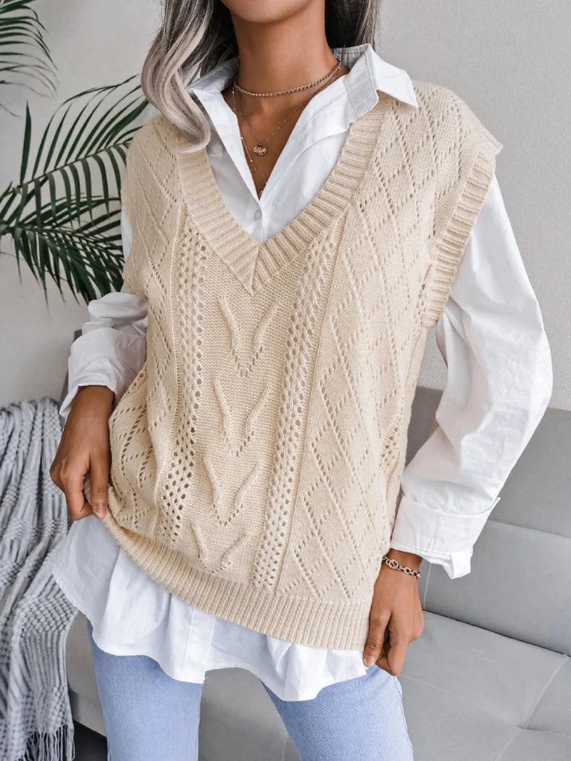Hollow out Fried Dough Twists V-neck knitted vest sweater